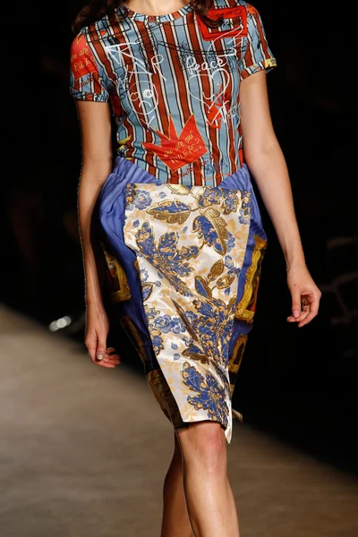 Look 92